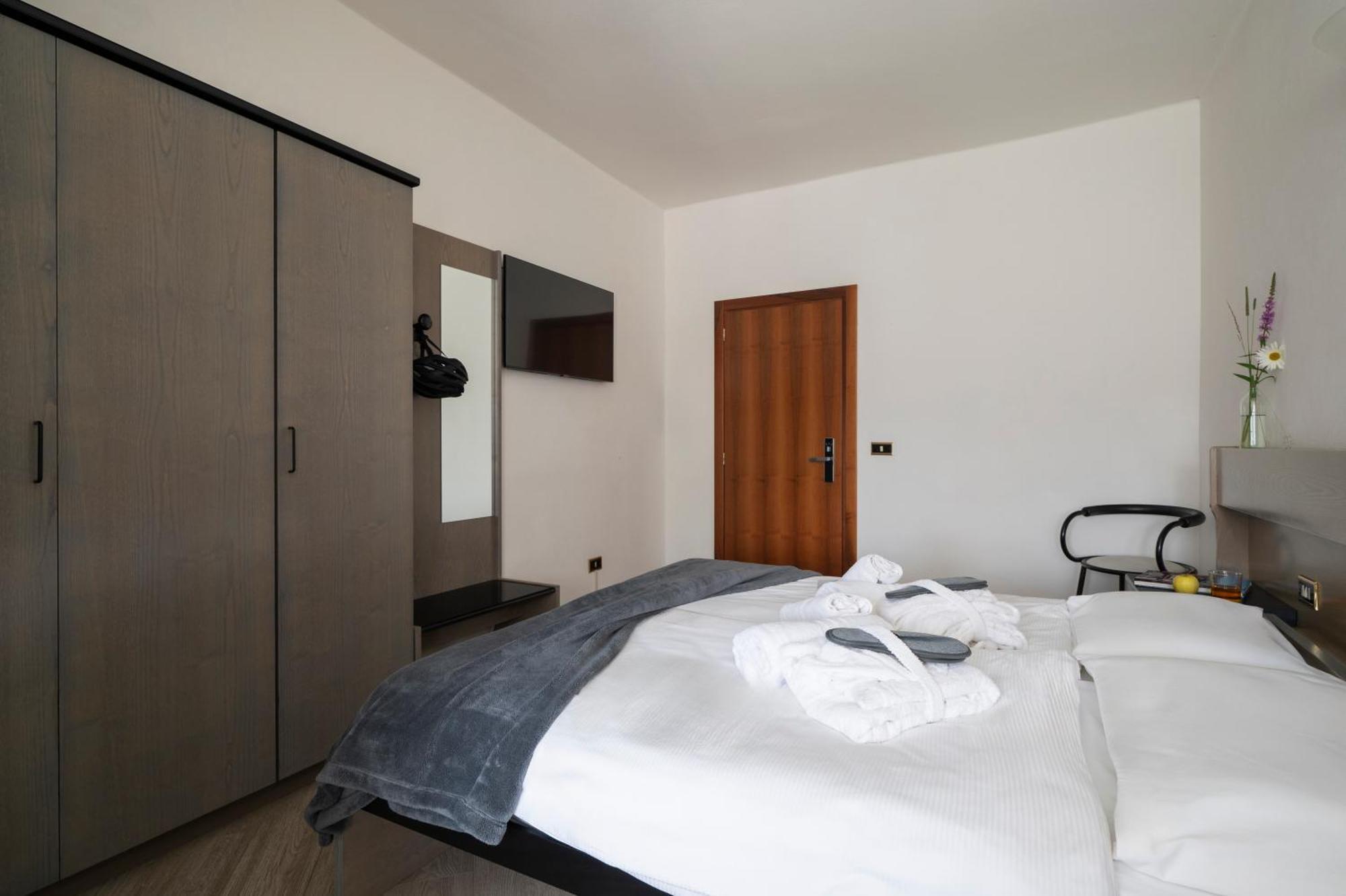 Hotel Scoiattolo Базельга-ді-Піне Екстер'єр фото