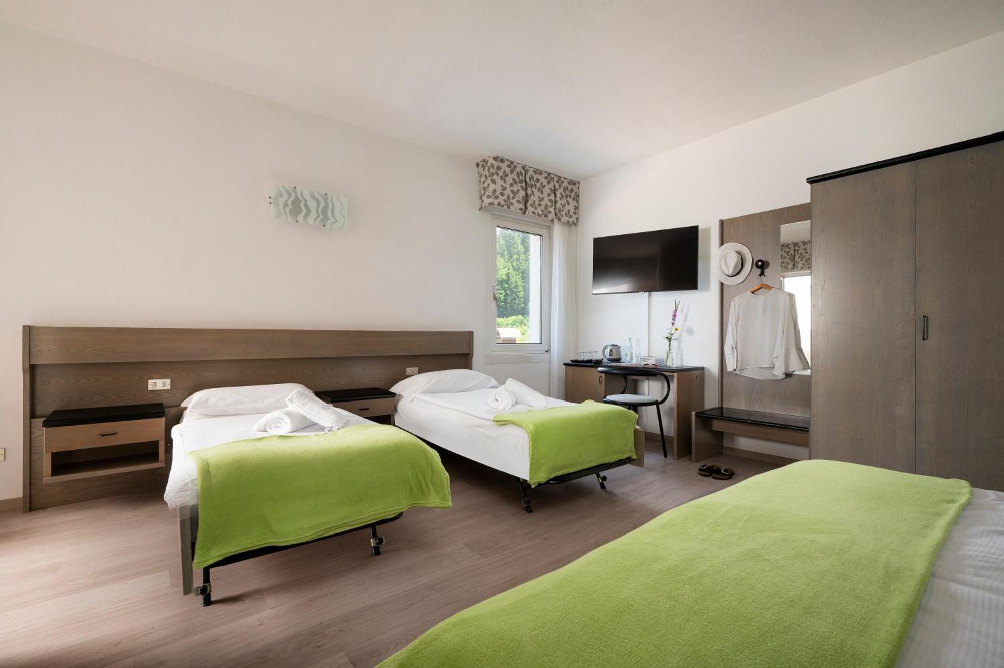 Hotel Scoiattolo Базельга-ді-Піне Екстер'єр фото